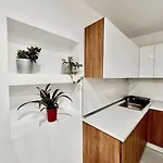 아파트 New, Ultra Comfy, Flat *