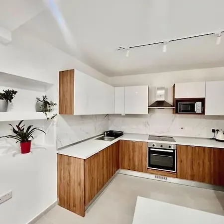 Appartement New, Ultra Comfy, Flat Msida