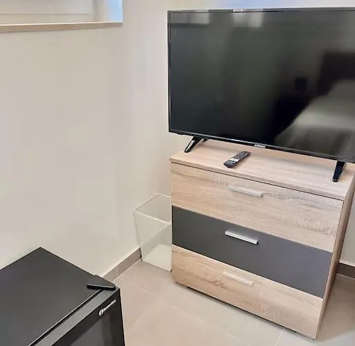 New, Ultra Comfy, Flat Msida